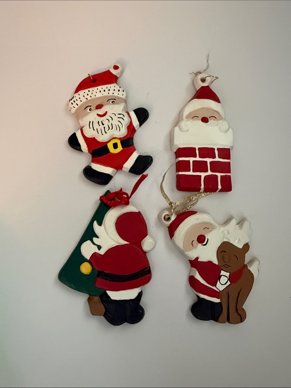 4 Vintage Hand Painted Ceramic Santa Christmas Ornaments 1974